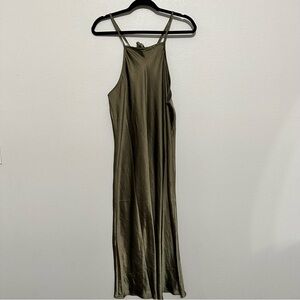Vici women’s Melise Satin Halter Midi Dress Olive green size XL extra large.